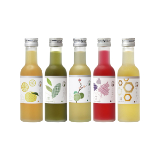 Set of 5 x 180ml umeshu - yuzu umeshu, green tea umeshu,
kishu umeshu, red shiso umeshy, honey umeshu
